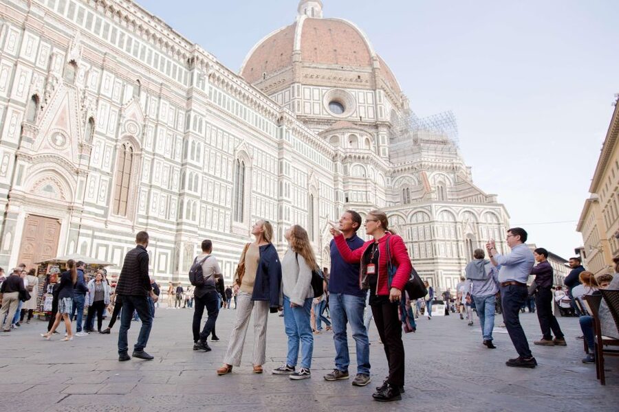 Florence: Audio Guided Walking Tour led by Tour Leader - What the audio system adds, and where it can fall short