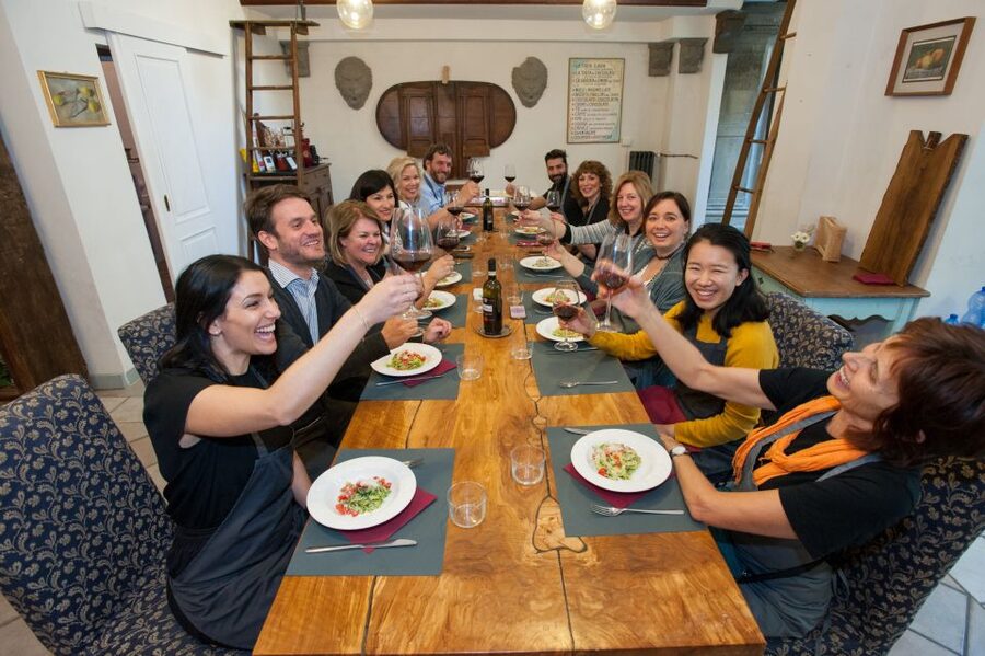 Florence: Authentic Pasta Making Class - A family-style lunch with room to relax
