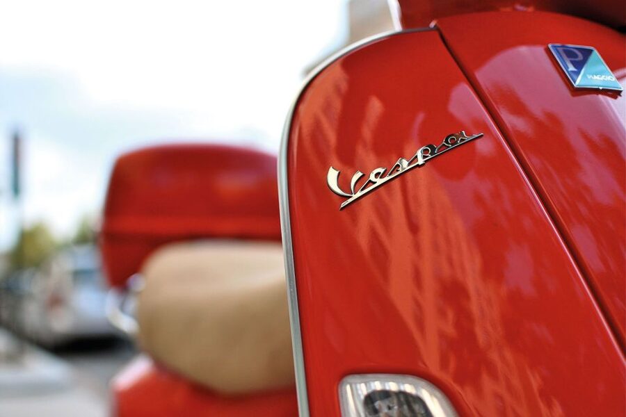 Florence/Badesse: Tuscany Group Vespa Tour with Wine Tasting - Why a Vespa is the right way to see Chianti