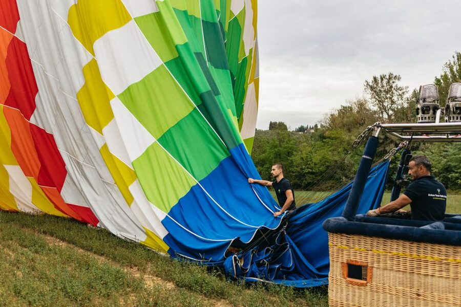 Florence: Balloon Flight Over Tuscany - Should you book the Tuscany balloon flight?