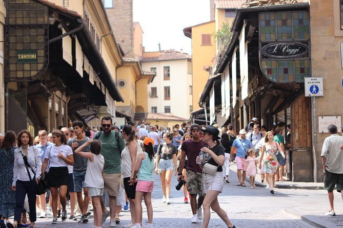 Florence: Best Of - with Tour Leader & Multilingual Audio Guide - A quick orientation through Florence’s historic center