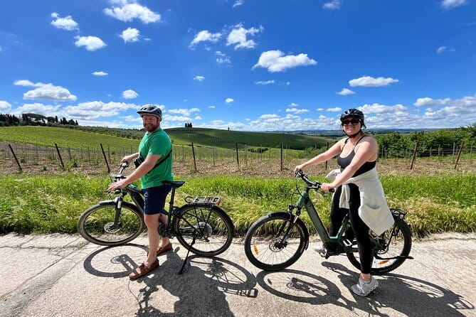 Florence bike tour with Piazzale Michelangelo. - Dante, the Ponte Vecchio, and Local Food Tips