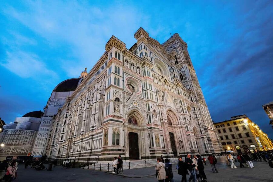 Florence: Brunelleschi's Dome climb Tour - Meeting beside the Cathedral