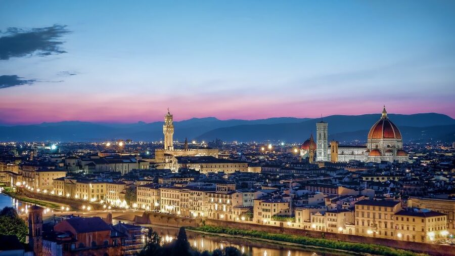 Florence by Night: 2-Hour Walking Tour - Why Florence works so well after dark