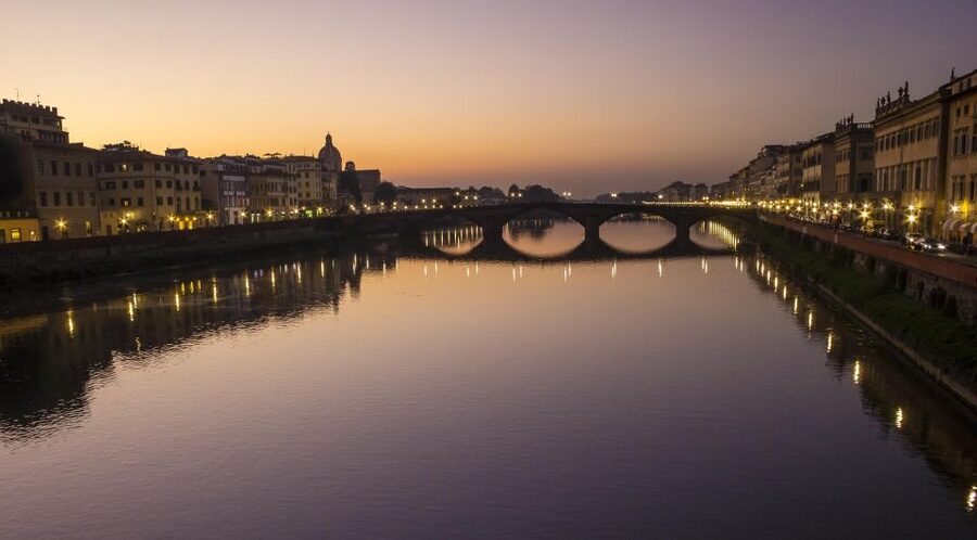 Florence by Night: 2-Hour Walking Tour - Who should book this walk