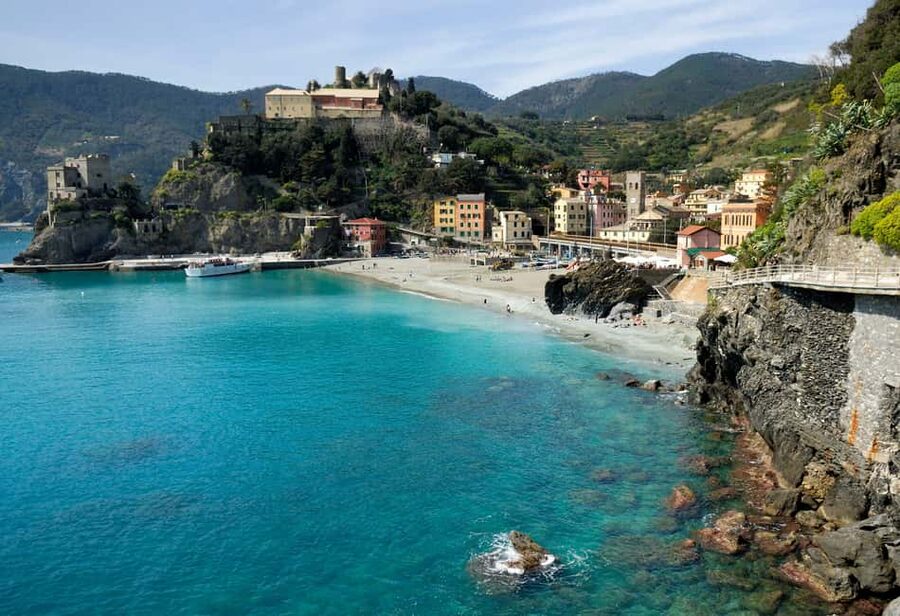 Florence: Cinque Terre Day Trip with Optional Hike - Vernazza, the best place for a swim