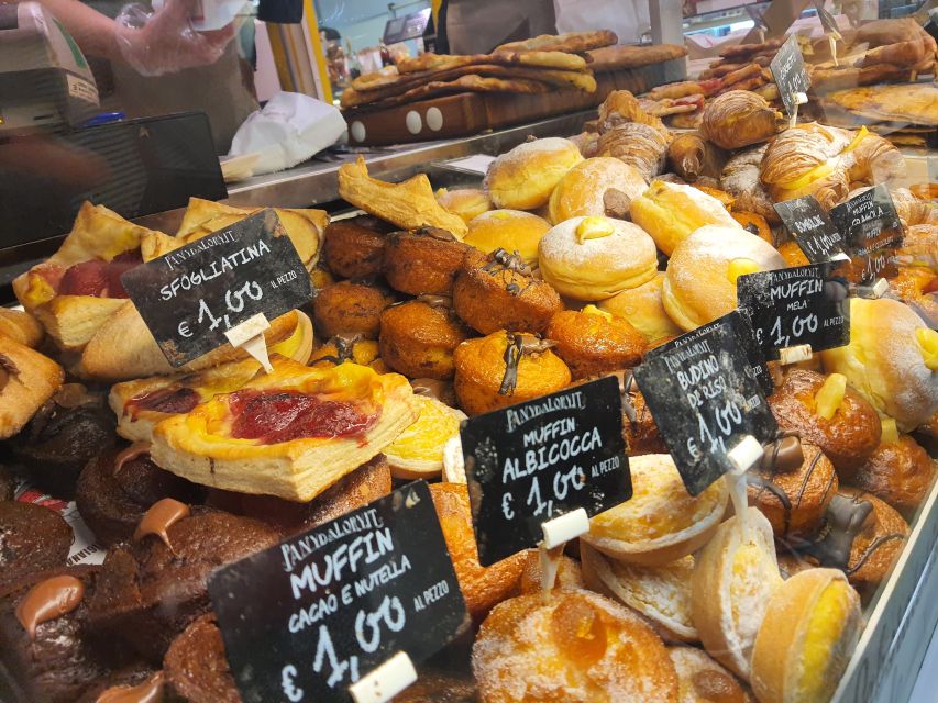 Florence: City Highlights and Street Food Walking Tour - Evening walks and the sunset option