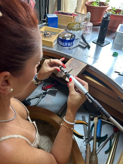 Florence: Custom wedding ring making experience. - Meeting Florencia at Lab 12