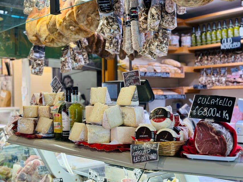 Florence: Duomo area Tasting Food Tour with Local Guide - How the guides shape the experience