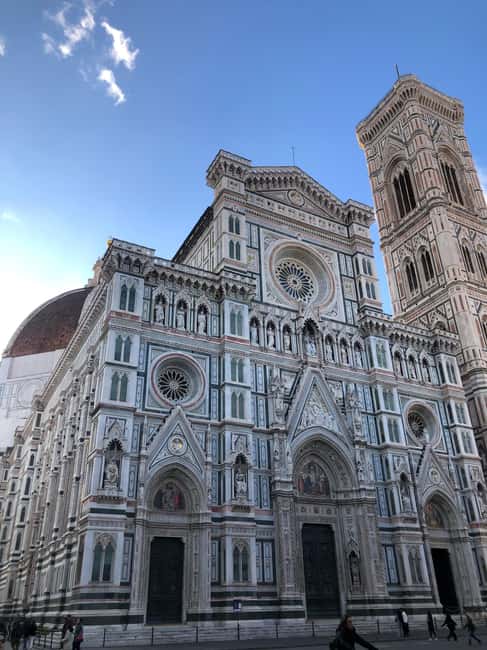 Florence: Duomo Cathedral Guided Tour - Dress rules and what to leave behind
