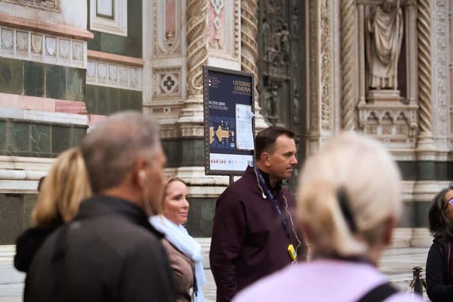 Florence: Duomo Dawn Entry with Key Holder & Dome Climb Tour - Dress carefully and arrive prepared