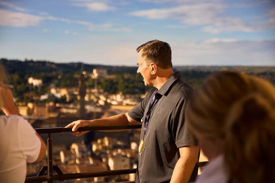 Florence: Duomo Dawn Entry with Key Holder & Dome Climb Tour - Inside Santa Maria del Fiore before opening time