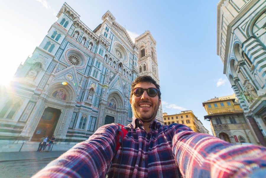 Florence: Duomo Guided Tour with Optional Dome Climb Upgrade - Entering Santa Maria del Fiore without the long public queue
