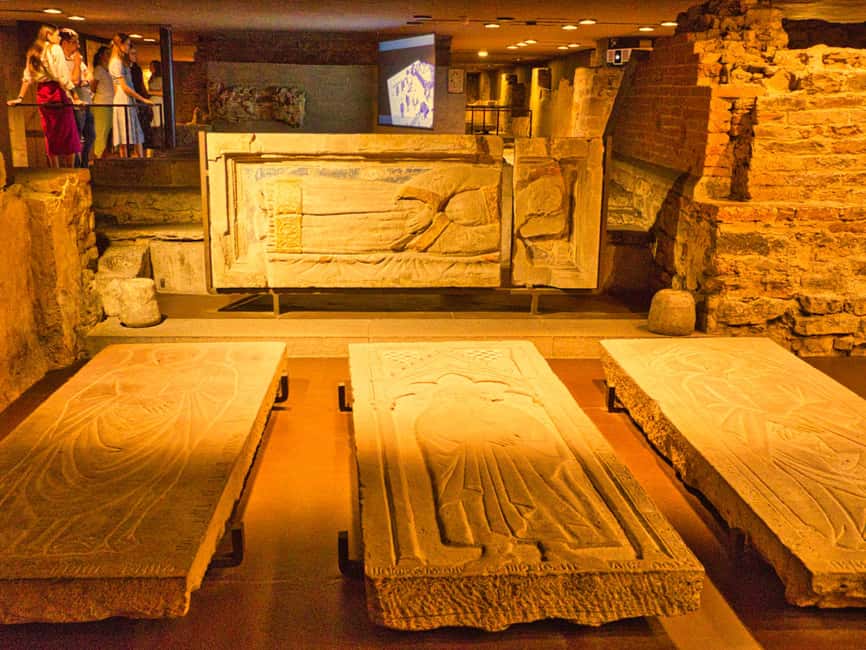 Florence: Duomo Tour with Brunelleschi’s Dome Climb & Access - What the $123.37 price means