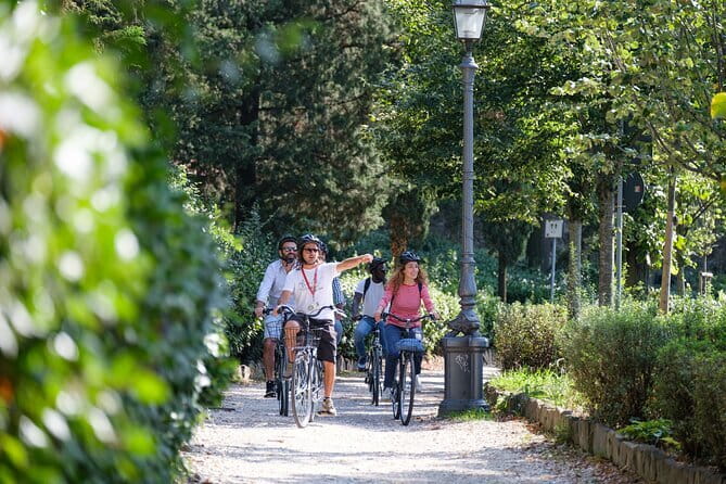 Florence E-Bikes & Sights Tour for Small Groups or Private - The climb to Piazzale Michelangelo