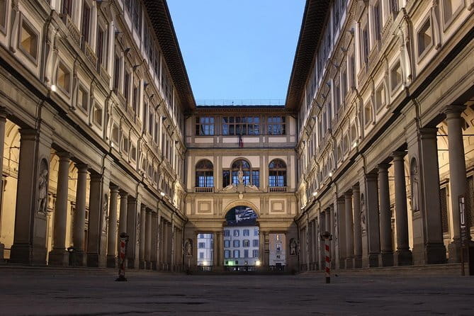 Florence: Early morning semi-private Uffizi Gallery guided experience - Inside the Uffizi, from Medici offices to world-famous art