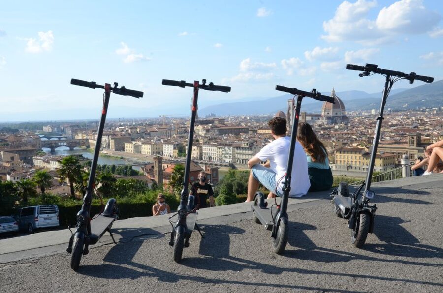 Florence: Electric Scooter Tour with Guide - What the 90-minute route covers