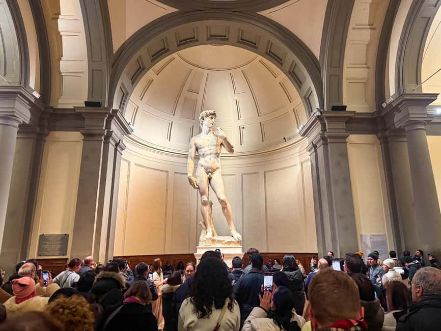 Florence: Exclusive Evening Tour of Michelangelo's David - The Prisoners and Michelangelo’s unfinished work