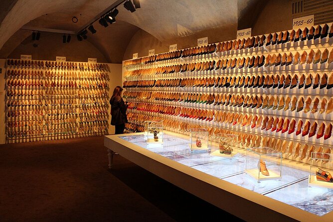 Florence Fashion Tour: Gucci, Ferragamo & the Officina Profumo - Key points to know before you book