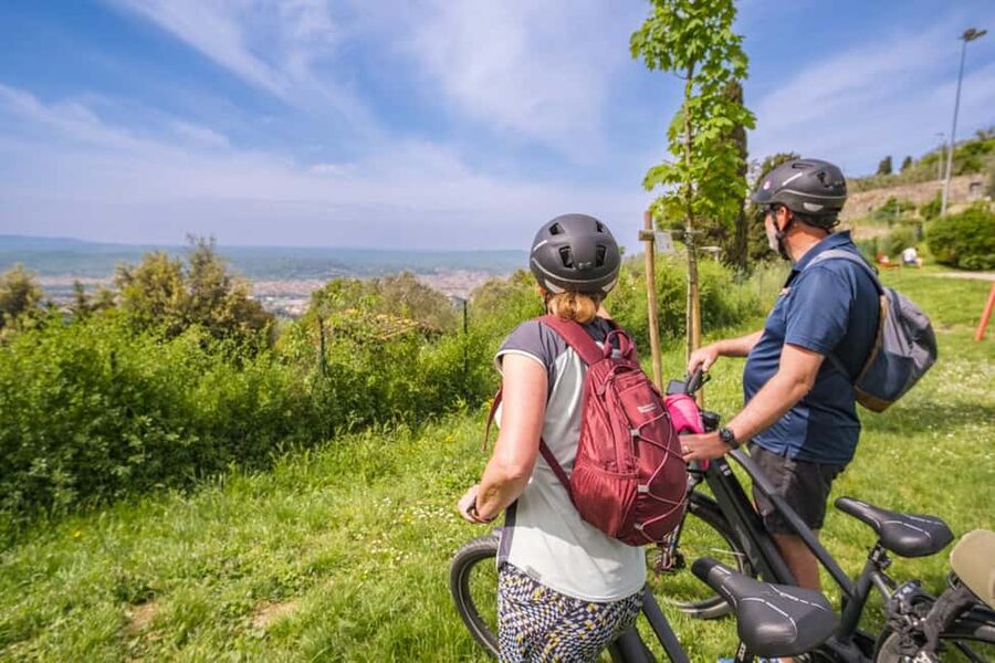Florence: Fiesole E-Bike Tour with Olive Oil Tasting - Starting at Via Cavour 18