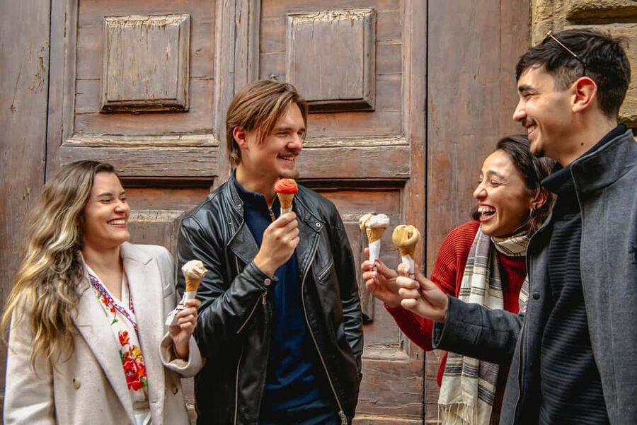 Florence: Flavours of Tuscany Food Tour - Tuscan pasta and Florentine steak