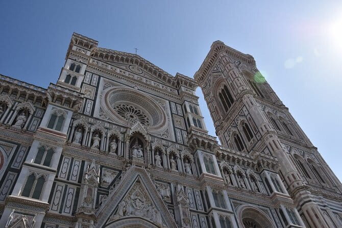 Florence Food and Wine Walking Tour - Private - Walking toward the Duomo without losing the food focus