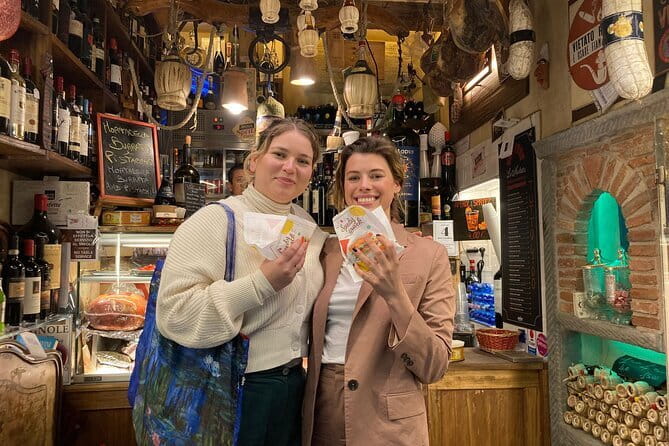 Florence Food & Wine Tour: Tuscan Tastings with Local Guide - Piazza della Repubblica to the Porcellino