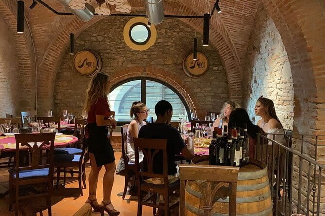 Florence for Wine Lovers: Guided Tasting and Culinary Pairing - The Tuscan appetizer platter is part of the lesson
