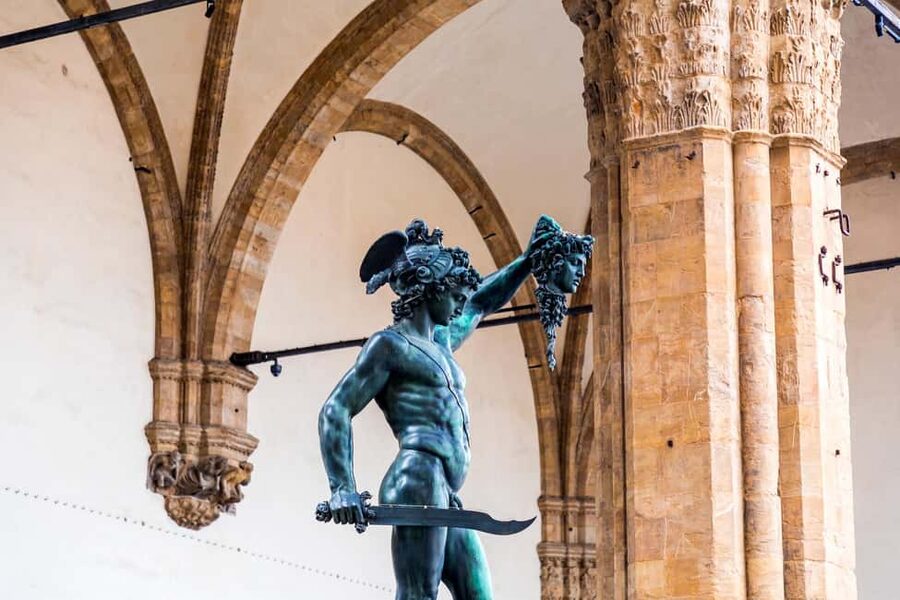 Florence: (French) Walking Tour with a licensed guide - Why this short Florence walk works