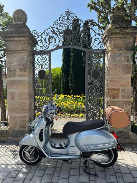 Florence: Full Day Noleggio Vespa, Scooter, and Moped - Getting through Florence on two wheels