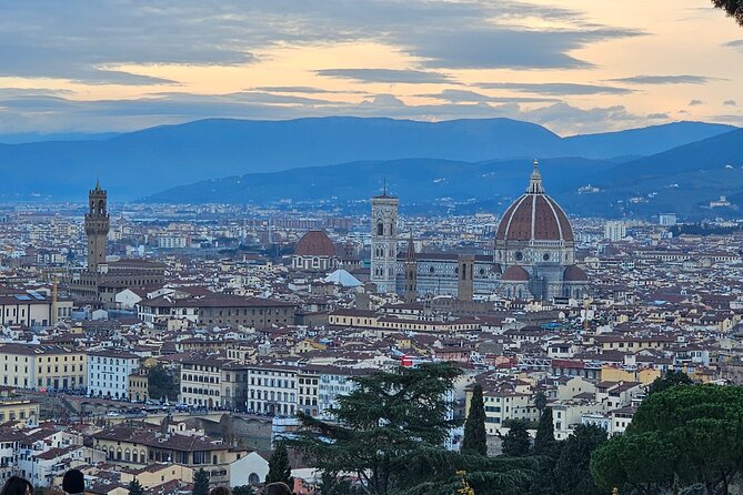 Florence Golden Hour Walking tour with Piazzale Michelangelo - Key things to know before you book