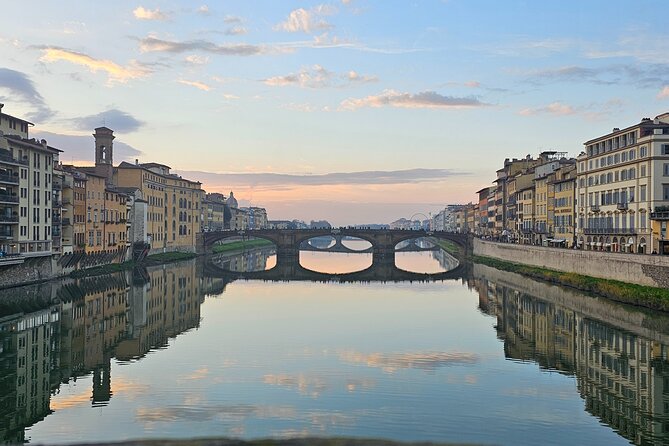 Florence Golden Hour Walking tour with Piazzale Michelangelo - What the guide adds to the walk