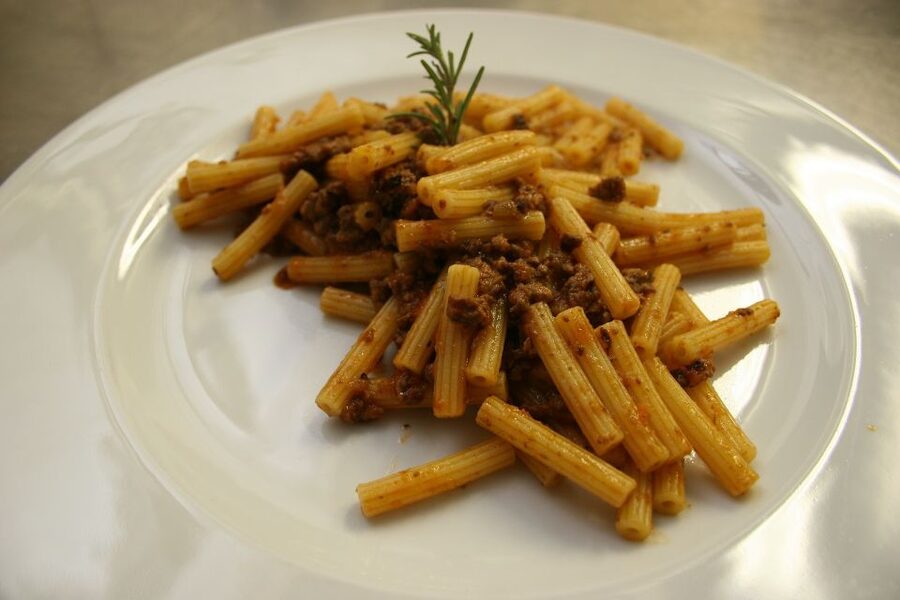 Florence: Guided Flavors of Tuscany Tour - The morning version and the local market