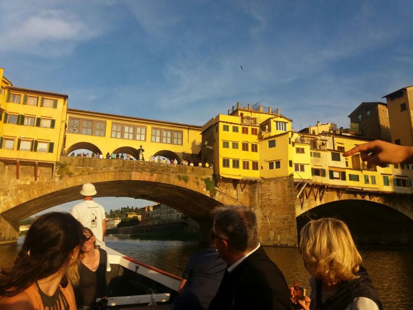 Florence: Guided Gondola Boat Tour with a Glass of Wine - Why the Arno gives Florence a different face