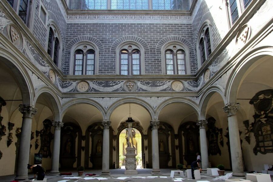Florence: Guided Medici Tour - Why the Medici story works best on foot