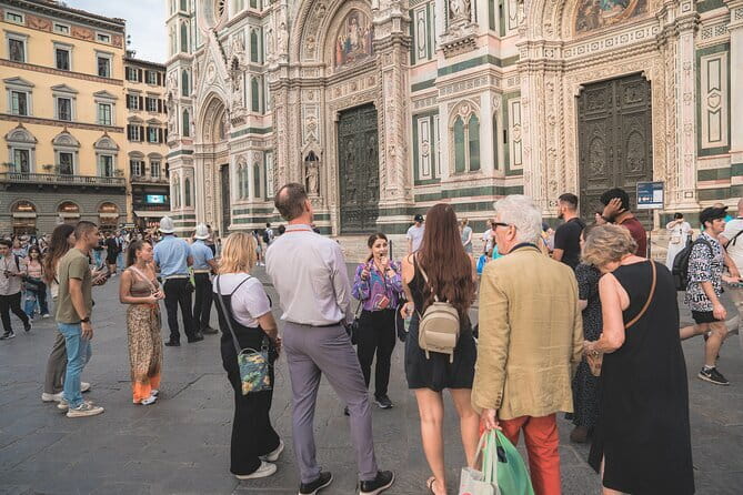 Florence: Guided Tour Medici Family Secrets, Chapels and History - Price and value at $95.12