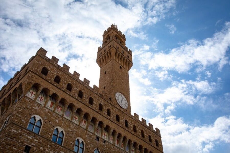Florence: Heart of Florence Guided Walking Tour - Timing, language, and the practical value of $27