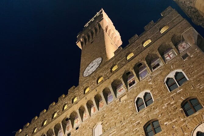 Florence Highlights Walking Tour By Night with Expert Guide - Palazzo Medici Riccardi and the power behind Florence