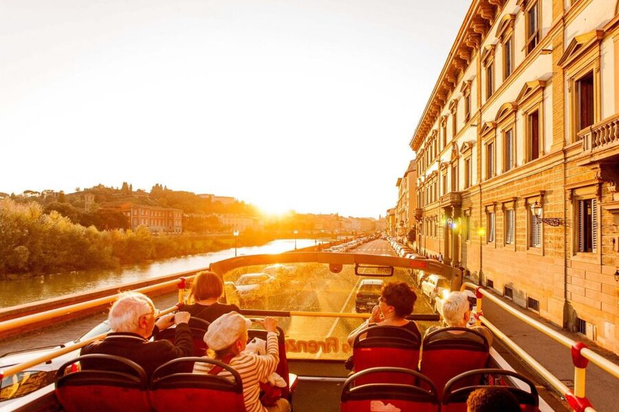 Florence: Hop-on Hop-off Bus Tour: 24, 48 or 72-Hour Ticket - Line B: the longer ride to Fiesole