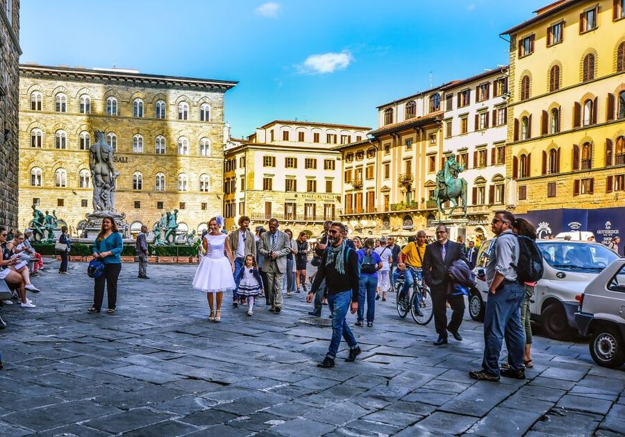 Florence in one Day: Walking Tour with Uffizi and Accademia - The $168.96 price and what it covers