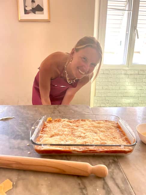 Florence: Lasagna and Spaghetti-Making Class - The first lesson: béchamel and lasagna sheets