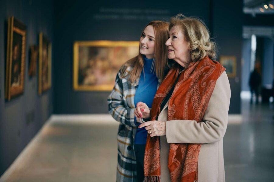 Florence: Leonardo da Vinci Guided Walking Tour with Museum - Riccardi Medici Palace and Leonardo’s powerful patrons