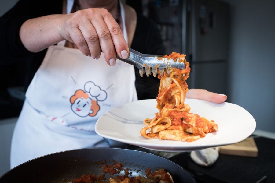 Florence: Market and Cooking Class at a Local's Home - Key points to know before booking