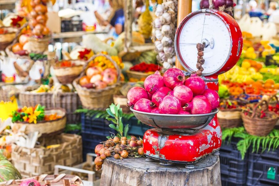 Florence: Market and Cooking Class at a Local's Home - The hosts shape the experience