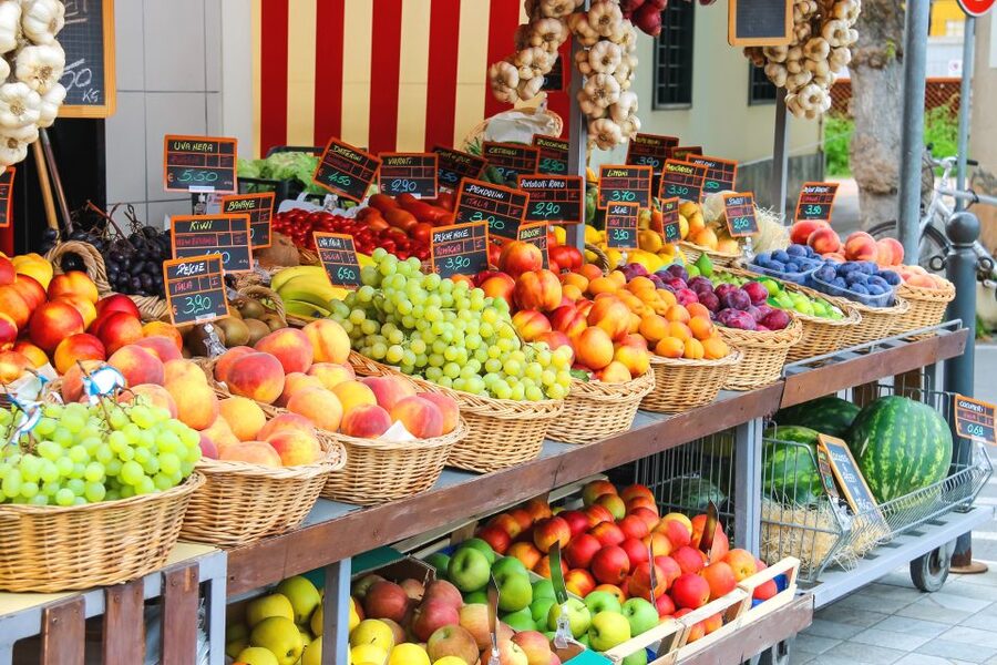 Florence: Market and Cooking Class at a Local's Home - What the market adds to the price