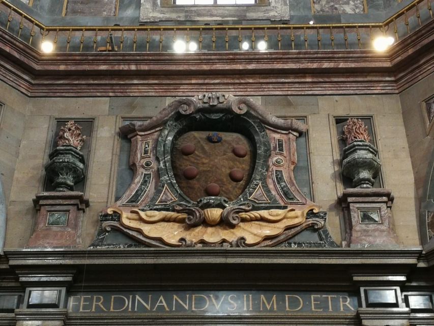 Florence: Medici Chapels Guided Tour - The crypts and the Medici burial story