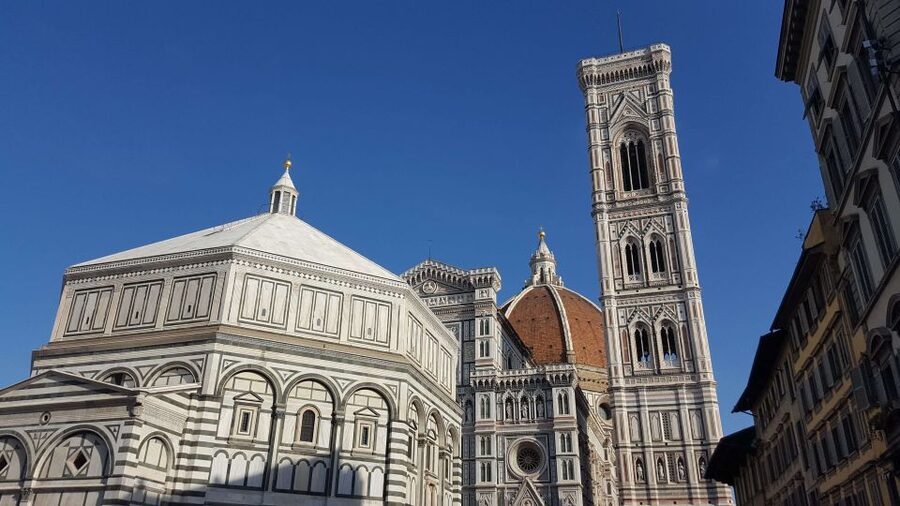 Florence: Medieval & Renaissance Private 3-Hour Walking Tour - San Lorenzo and the Medici family
