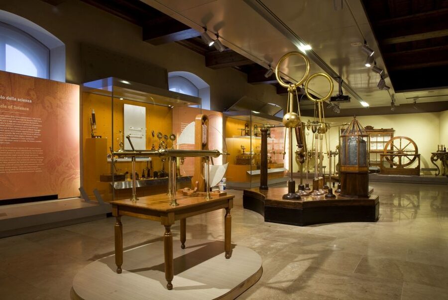 Florence: Museo Galileo Small Group Tour - Key points about the Museo Galileo tour