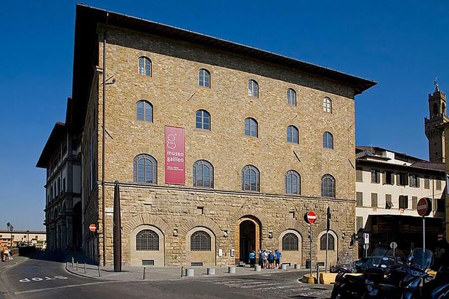 Florence: Museo Galileo Small Group Tour - What the guide adds to the experience