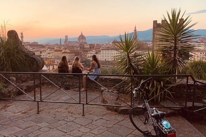Florence Night Bike Tour with Wine and Aperitivo Picnic included - The climb to Piazzale Michelangelo